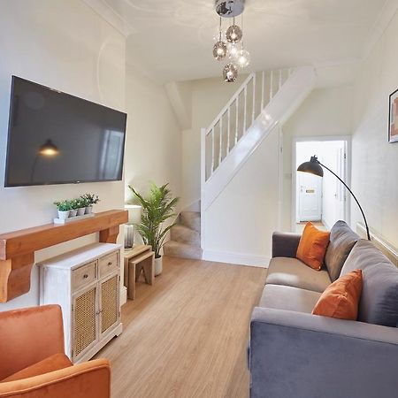 Host & Stay - Fountains Cottage 吉斯伯勒 外观 照片